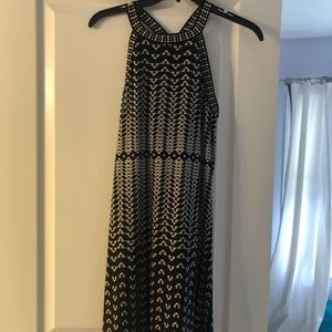 Tight Fitting Geometric Pattern Dress